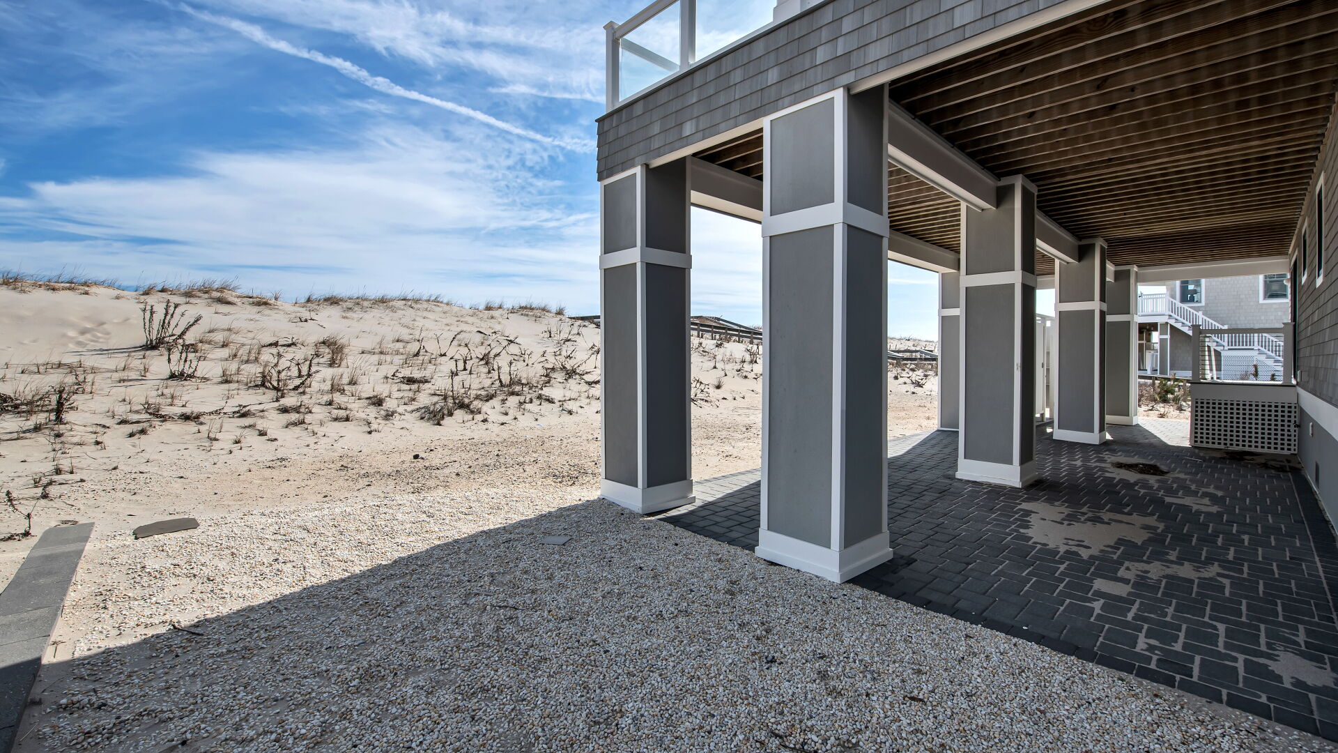 covered patio under house
