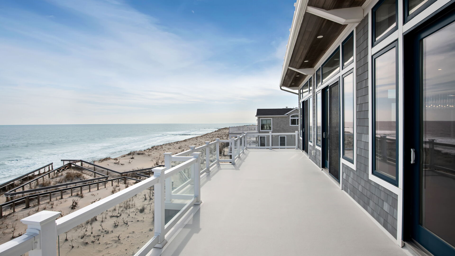 oceanfront balcony view